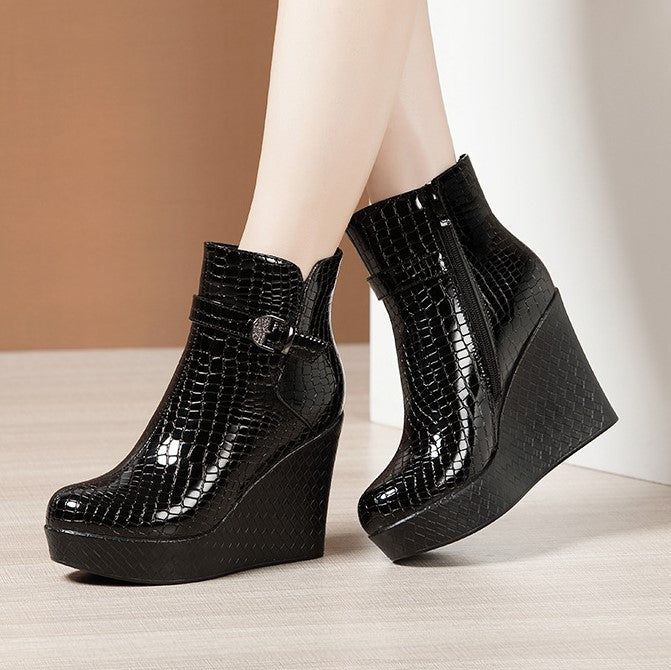 Wedge Heel Short Boots WB17